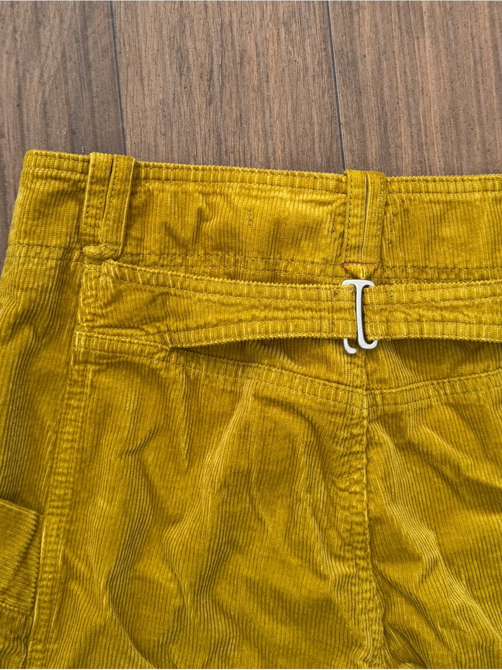 Pilcro Mustard Yellow Corduroy Pants | Size: 27 - Picture 6 of 6